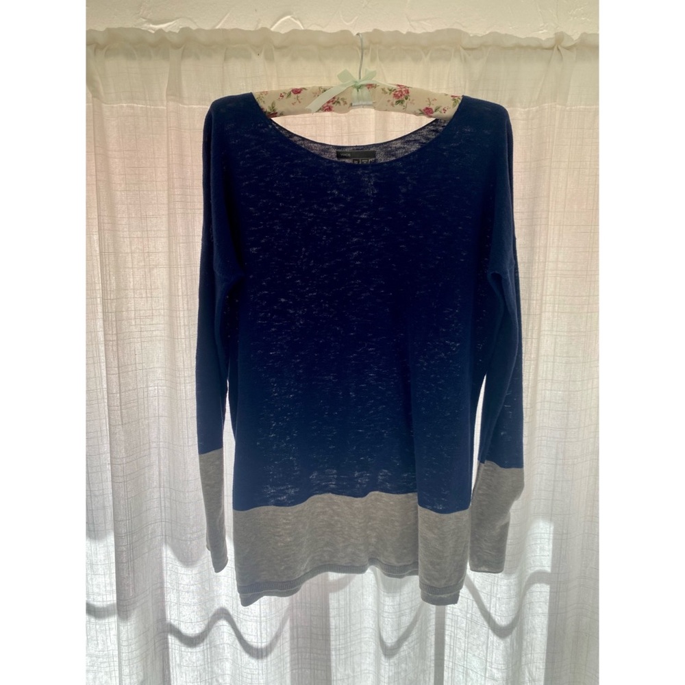 Vince sweater crew neck navy grey